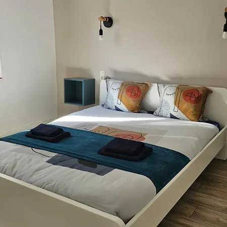 Spacieux Au Pied De La Cite Medievale Apartamento Carcassonne