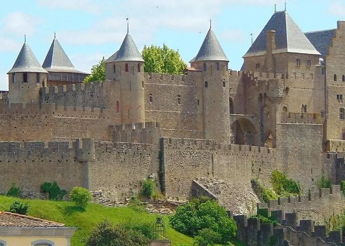 Spacieux Au Pied De La Cite Medievale Lägenhet