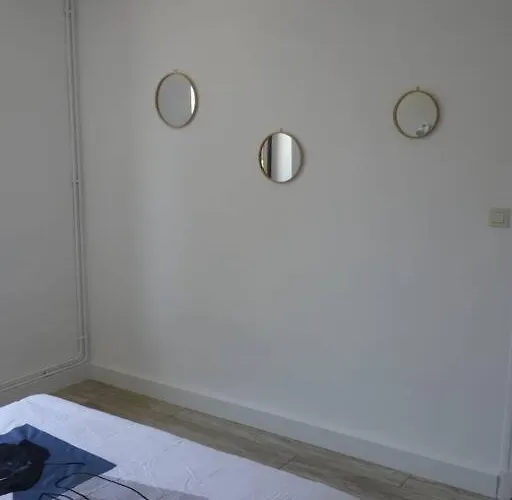 Spacieux Au Pied De La Cite Medievale Lägenhet *